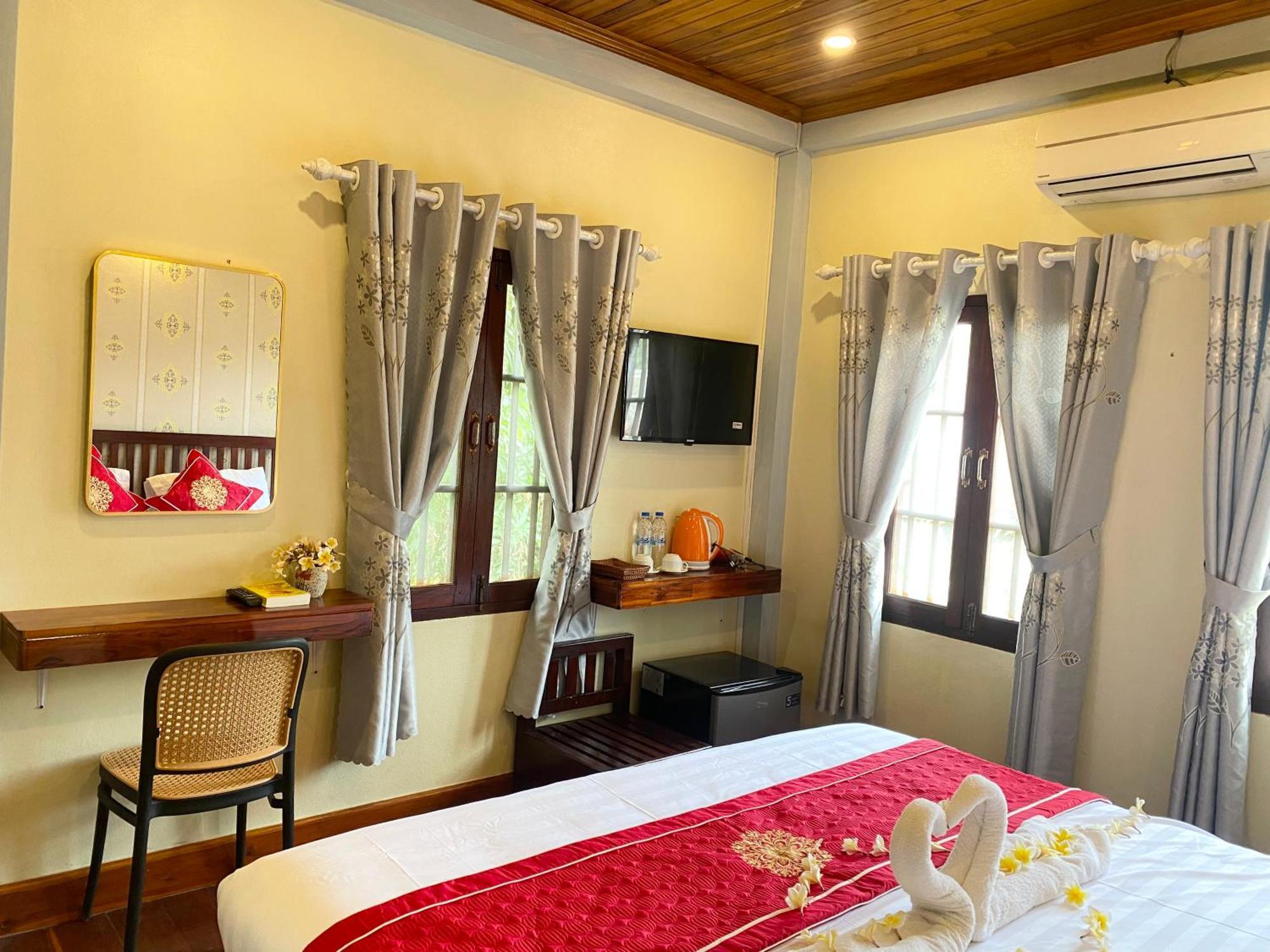 לואנג פרבאנג Golden Sun Boutique Hotel מראה חיצוני תמונה