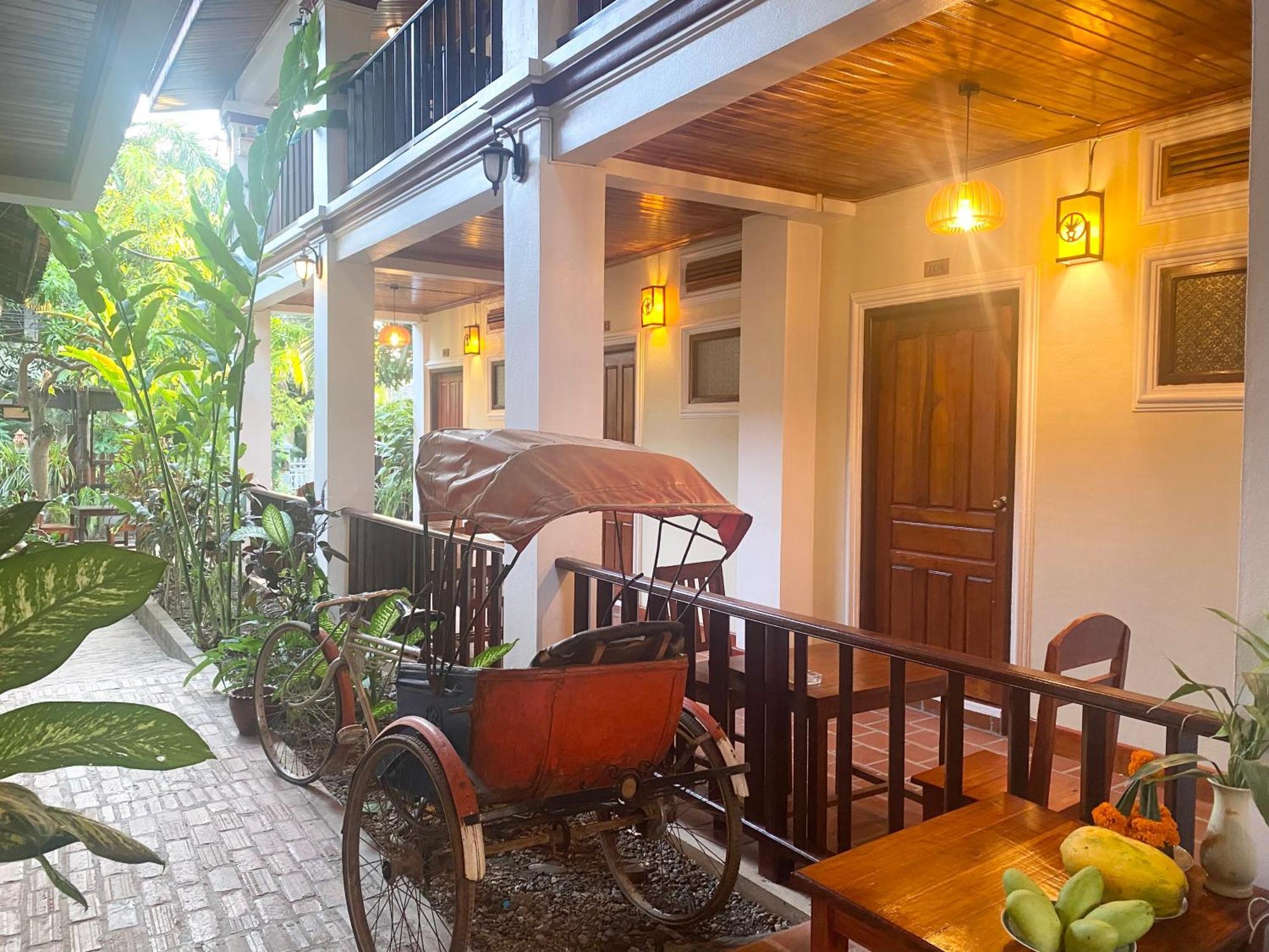 לואנג פרבאנג Golden Sun Boutique Hotel מראה חיצוני תמונה