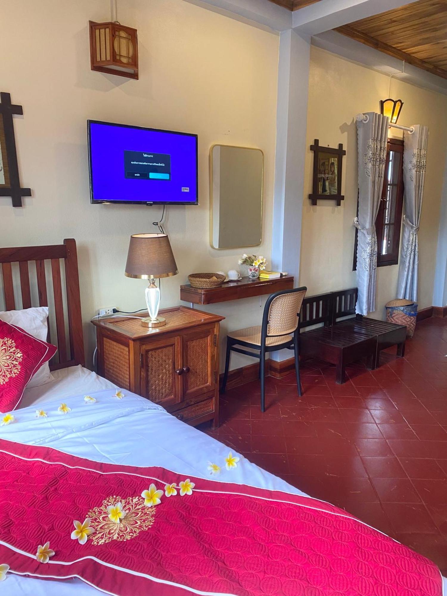 לואנג פרבאנג Golden Sun Boutique Hotel מראה חיצוני תמונה