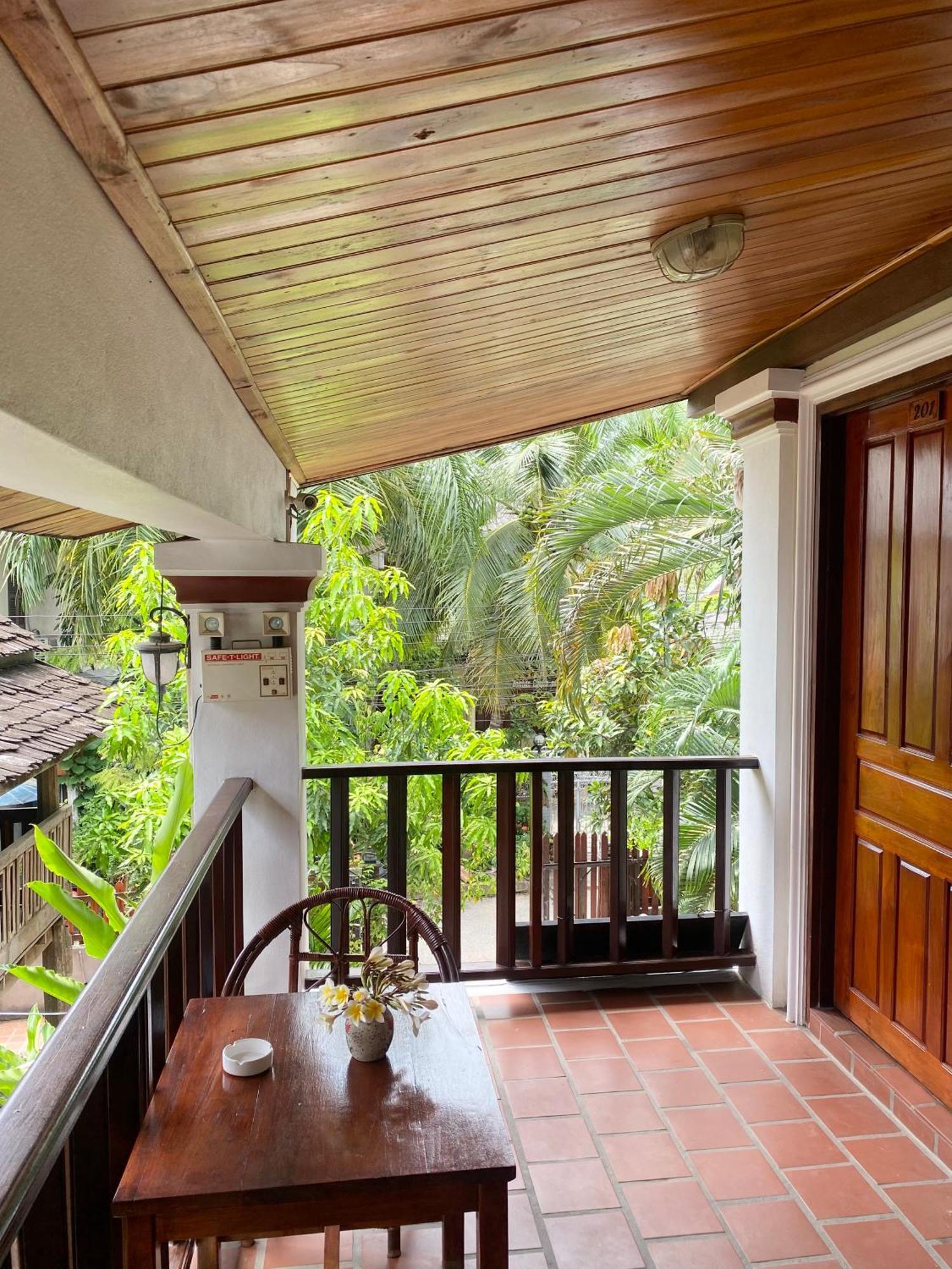 לואנג פרבאנג Golden Sun Boutique Hotel מראה חיצוני תמונה