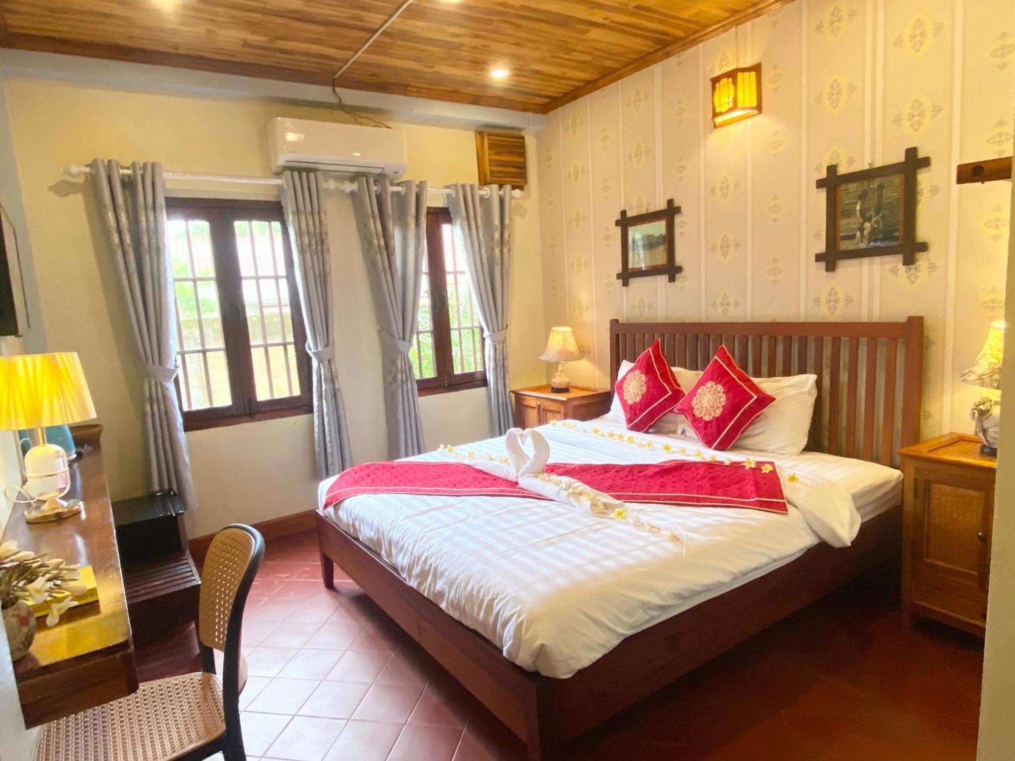 לואנג פרבאנג Golden Sun Boutique Hotel מראה חיצוני תמונה