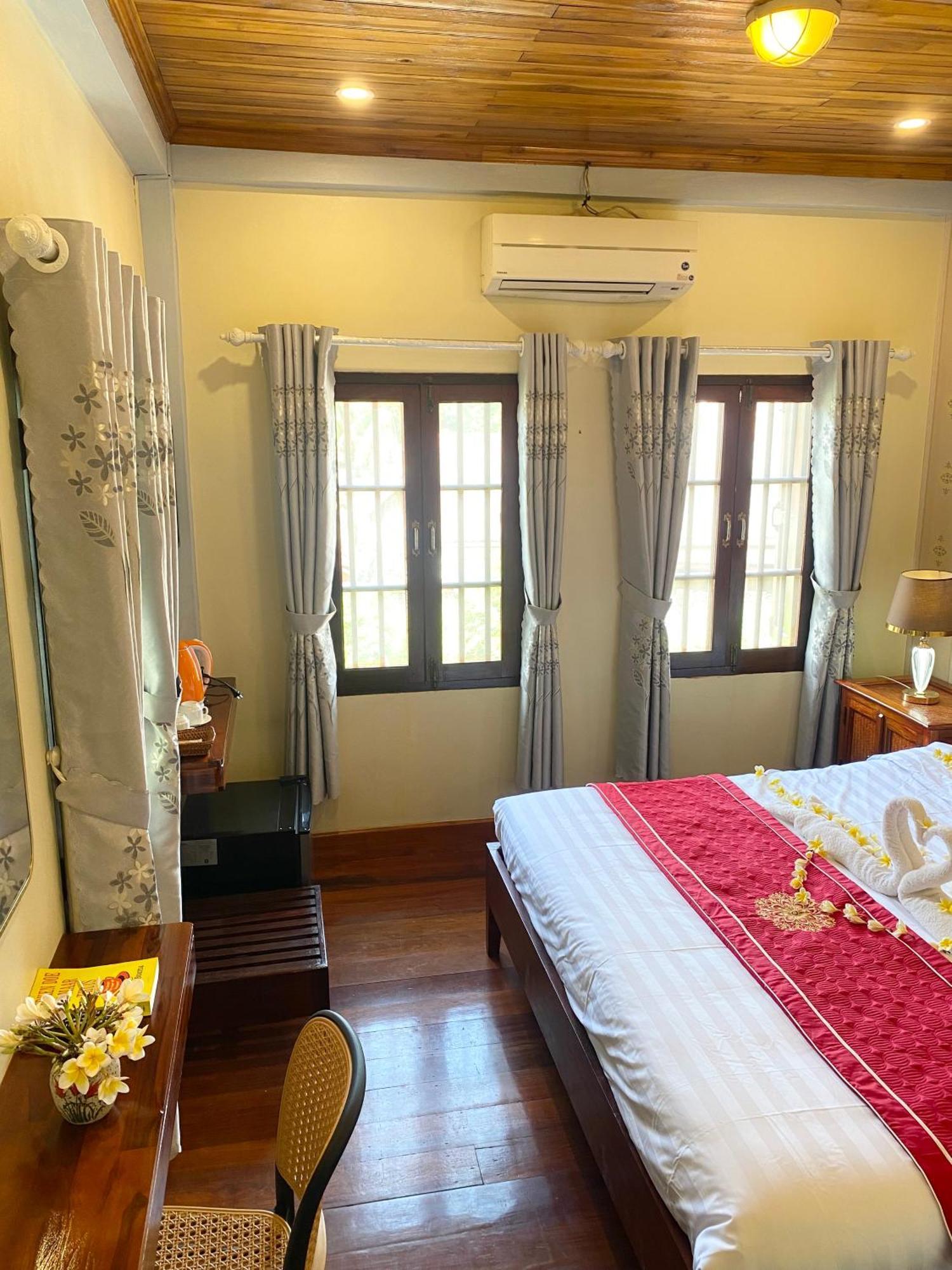 לואנג פרבאנג Golden Sun Boutique Hotel מראה חיצוני תמונה