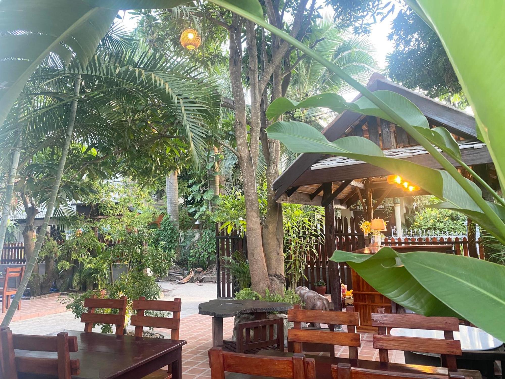 לואנג פרבאנג Golden Sun Boutique Hotel מראה חיצוני תמונה